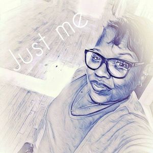 Meet your Posher, Vee